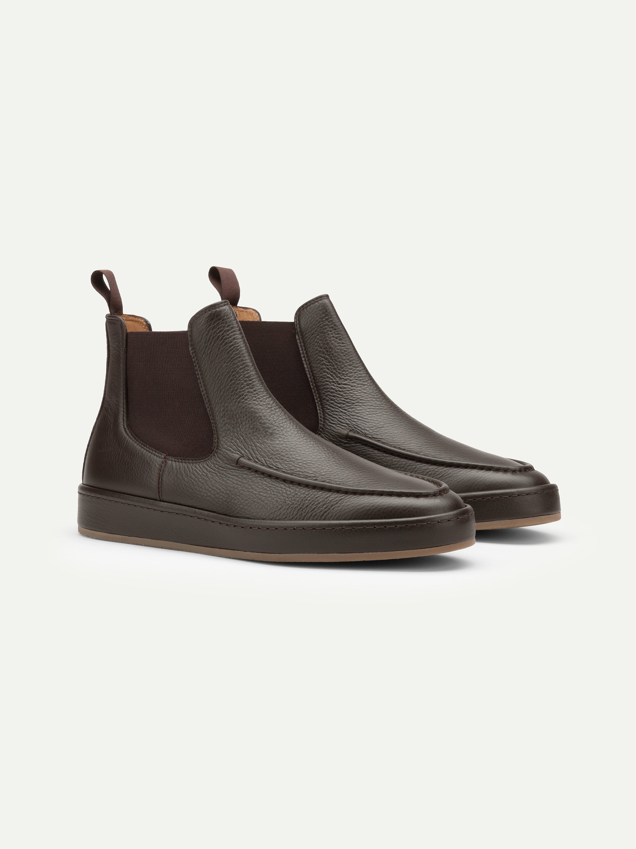 Brown Grain Voyager Chelsea