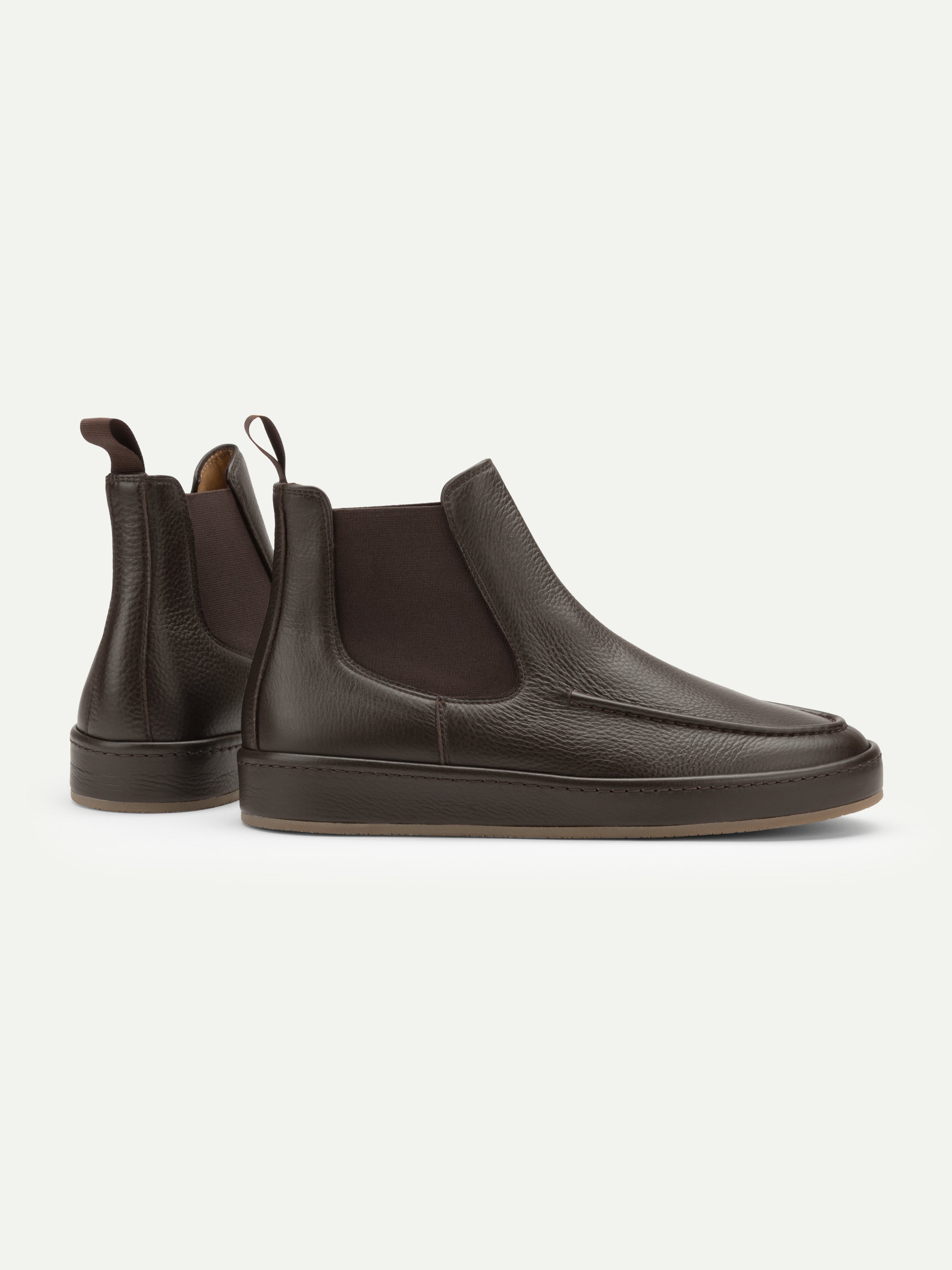 Brown Grain Voyager Chelsea