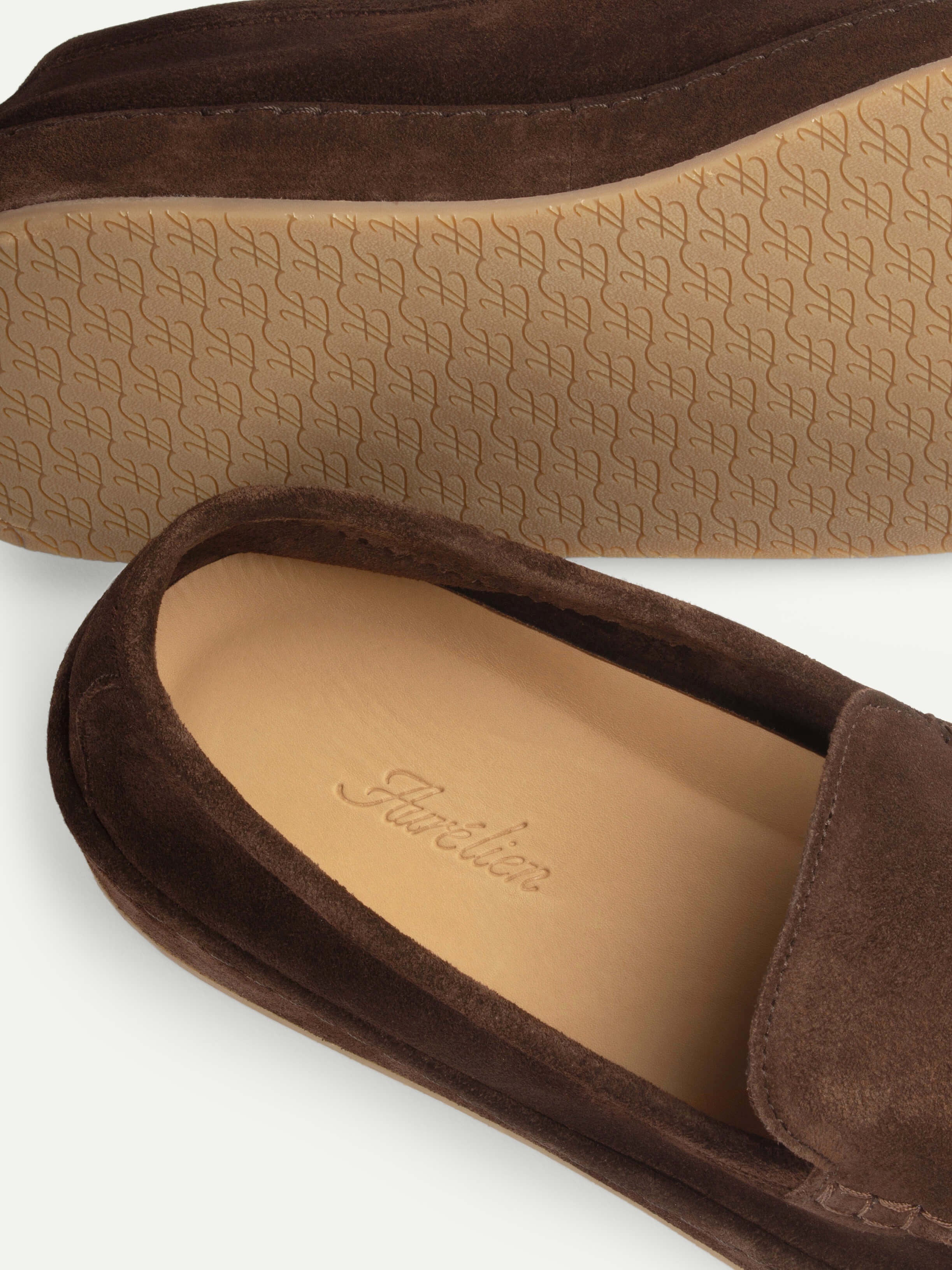Chocolate Nomade Loafer