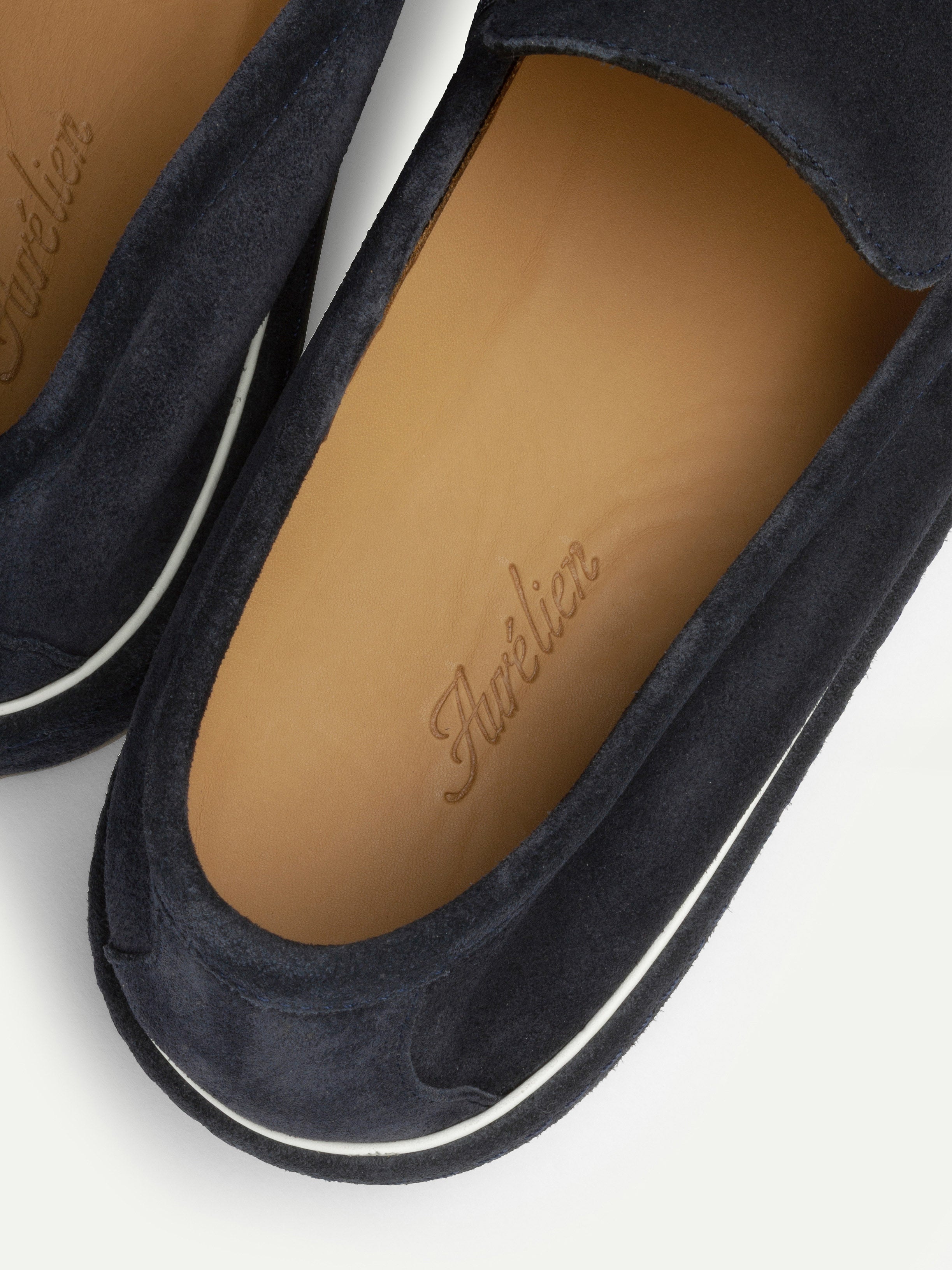Dark Navy Nomade Loafer